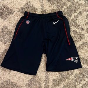 Nike New England patriot shorts size medium